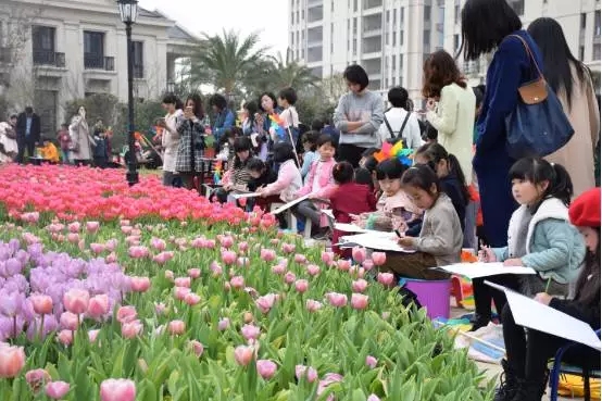 �º����¹�԰�����㻨չ